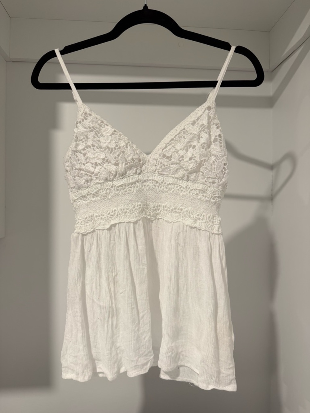 Bellino Clothing White Lace-Trim Cami